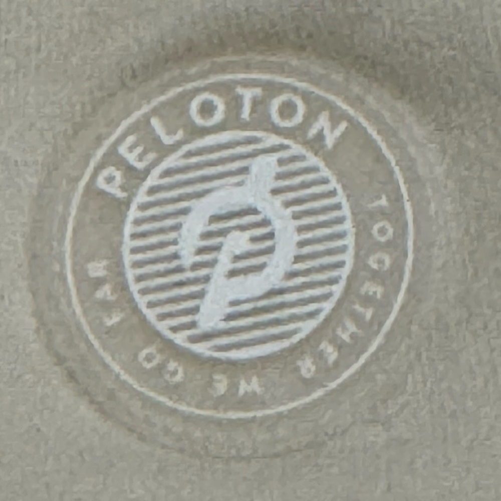 Peloton Cream TWGF Women's Sweat Pant Joggers Size Medium - Picture 7 of 7
